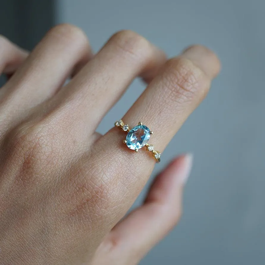 10K Summer Sky Blue Topaz Ring