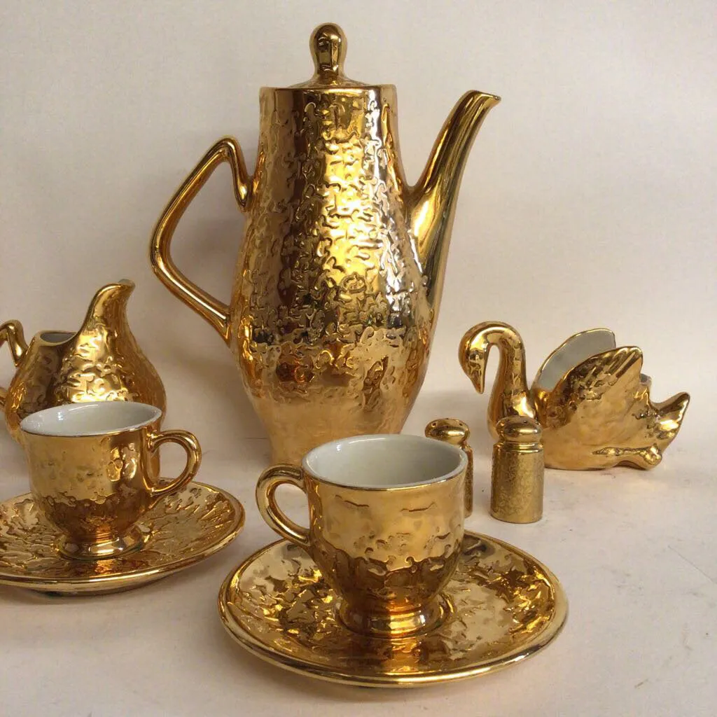 10pc. 1950s Park Ave China Set, 22Kt Weeping Gold Finish