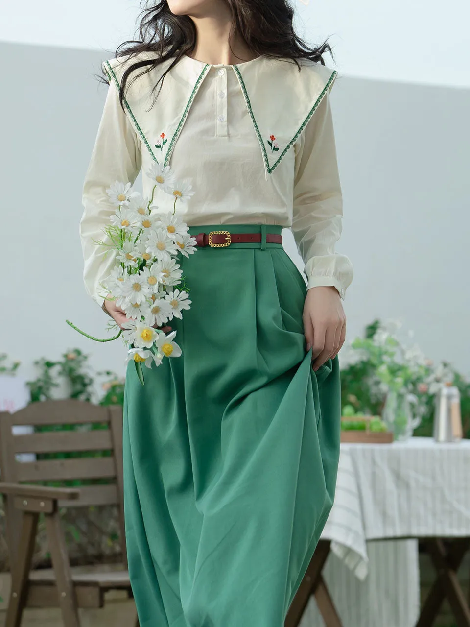 2PS Green Embroidered Overlap Collar Shirt And Swing Skirt Suit