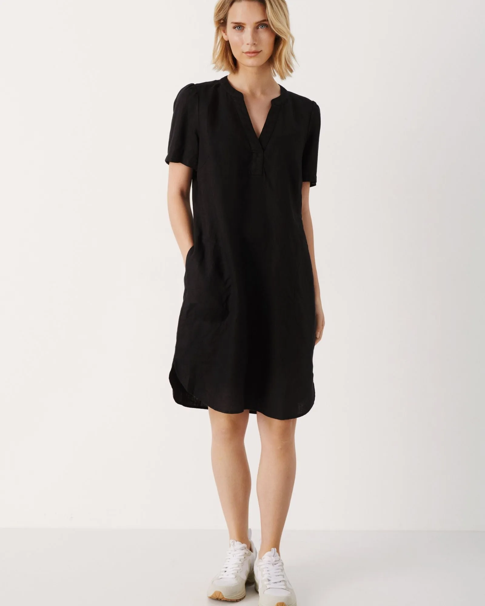 Aminase Linen Dress