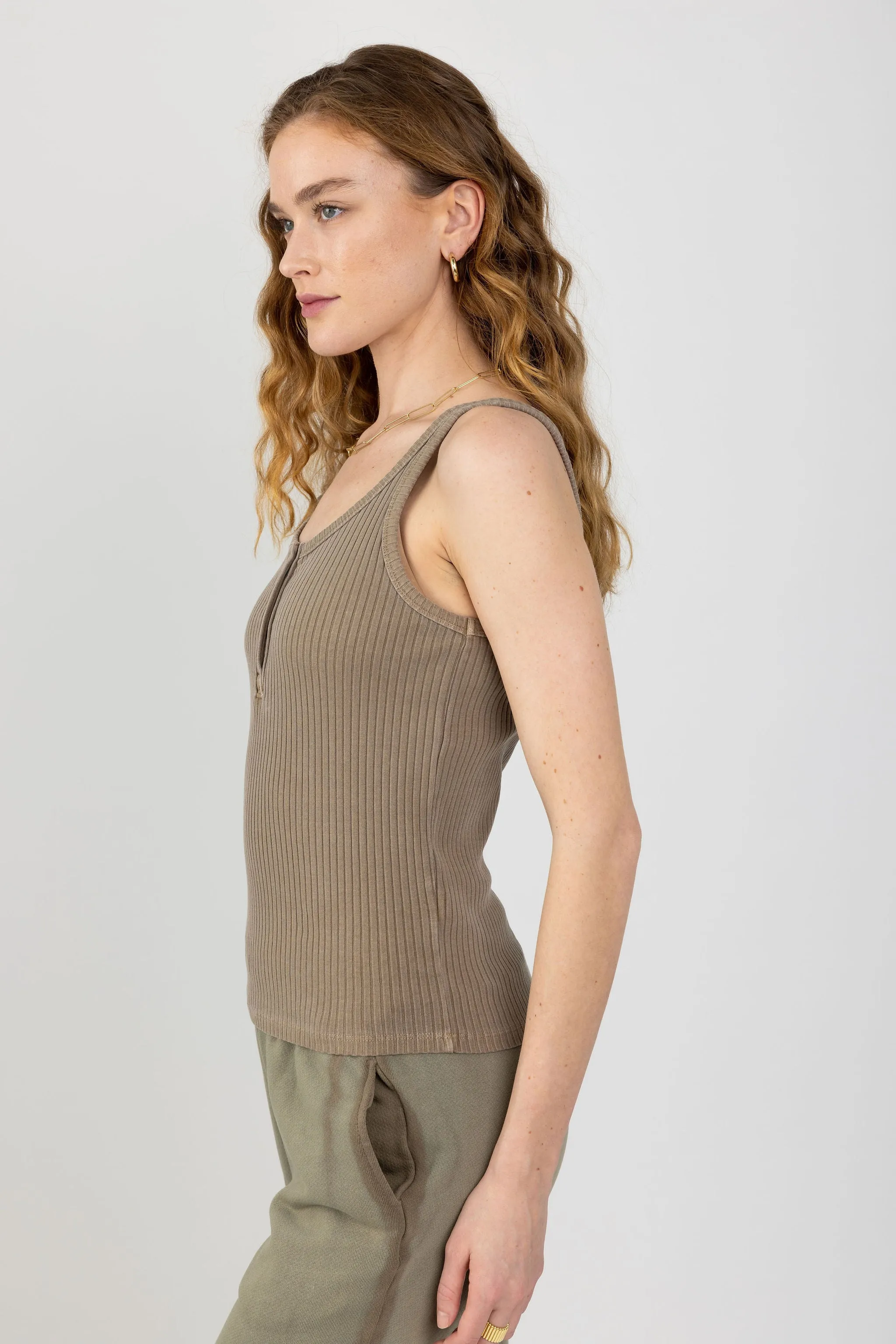 Bell Snap Tank in Pigment Java