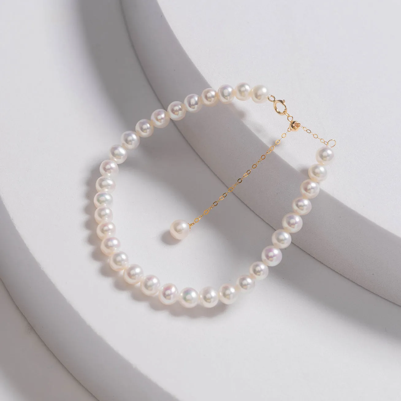 Elegant 18K Solid Gold Freshwater Pearl Bracelet KB00010