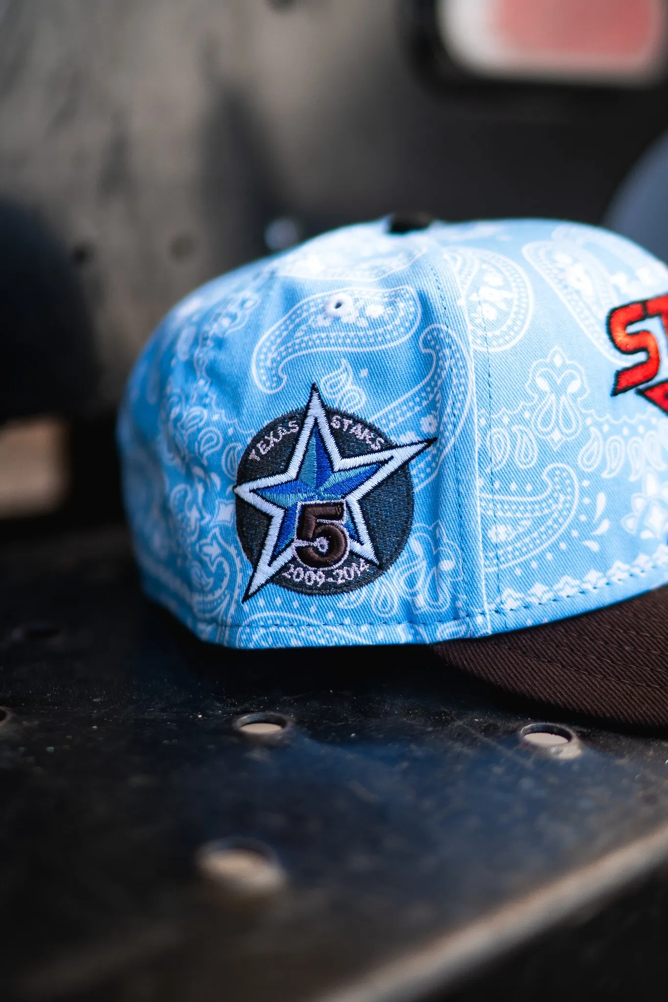 New Era Texas Stars 5th Anniversary Grey UV (Sky Paisley/Mocha)