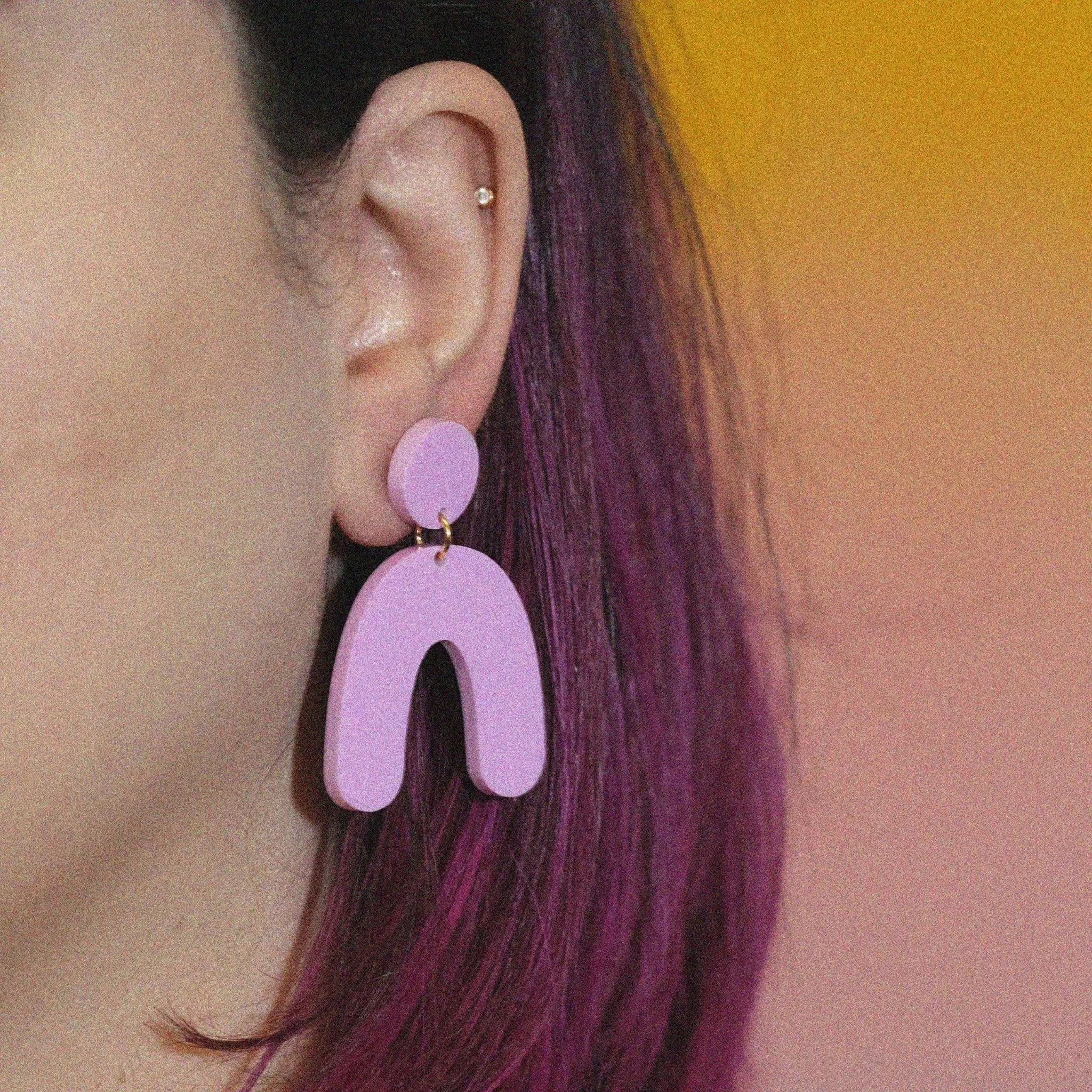 Organic Arch Earrings in Lilac