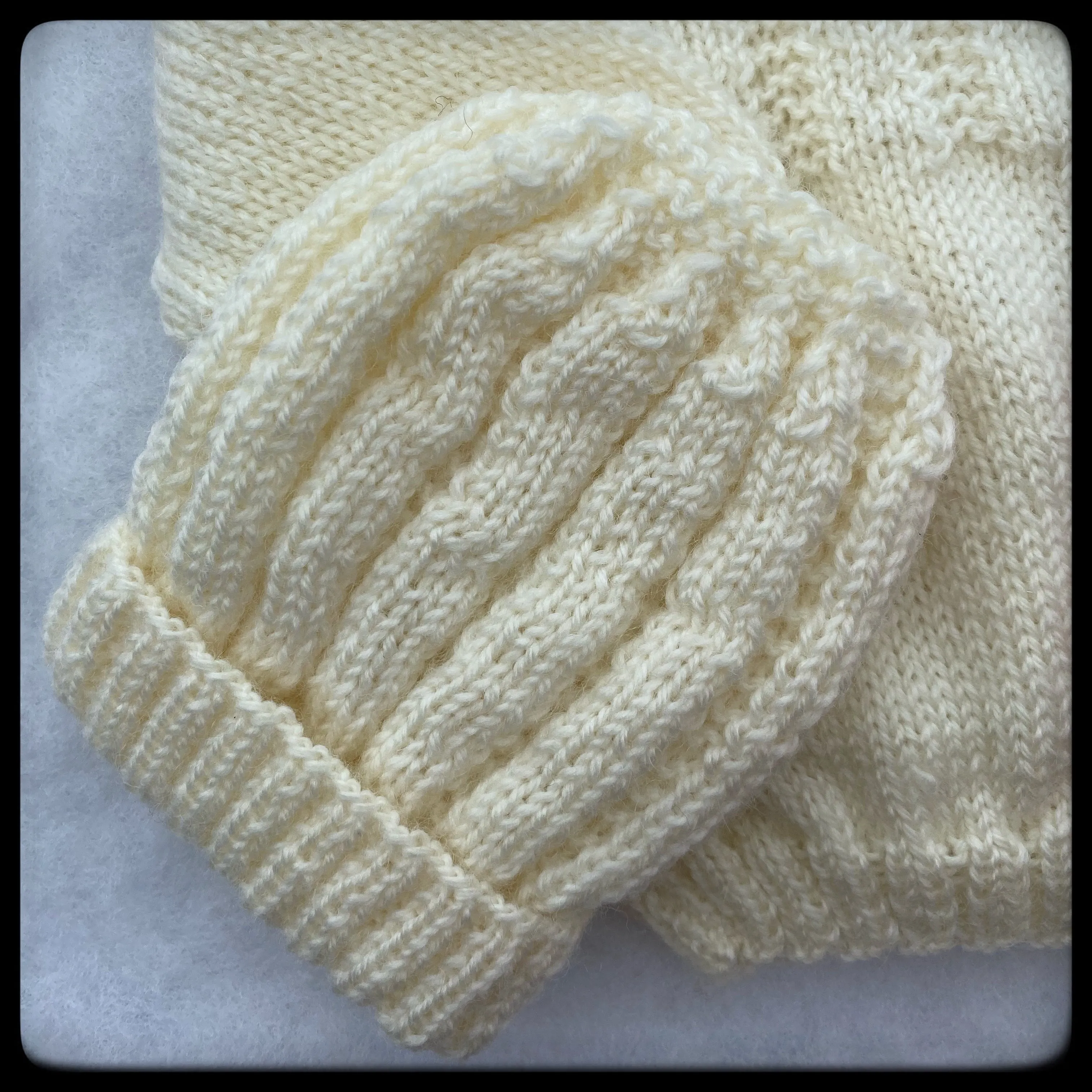 "Cleo" merino baby sweater set