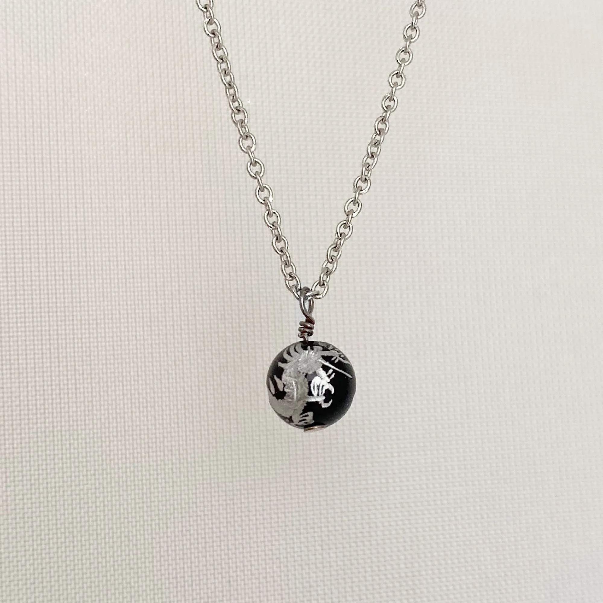 RHAENYRA onyx dragon necklace