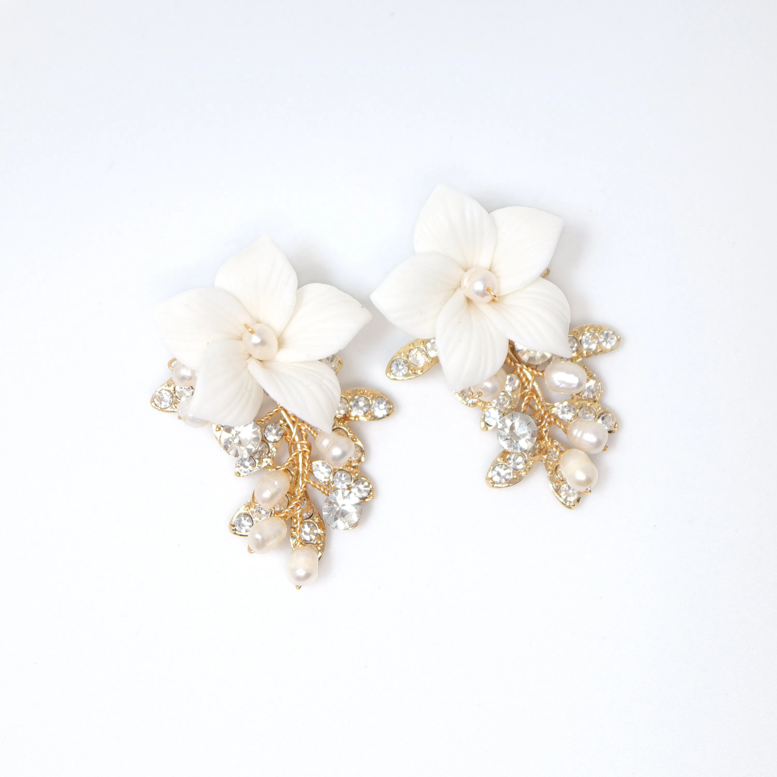 Swarovski Crystal Enchanted Ceramic White floral Bridal Earring, Bridal Earrings, Dangle earring, Natural Cultured Pearl Earring